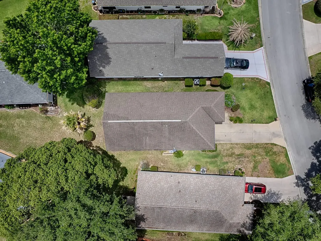 25114 Cranes Roost Circle Leesburg FL 34748