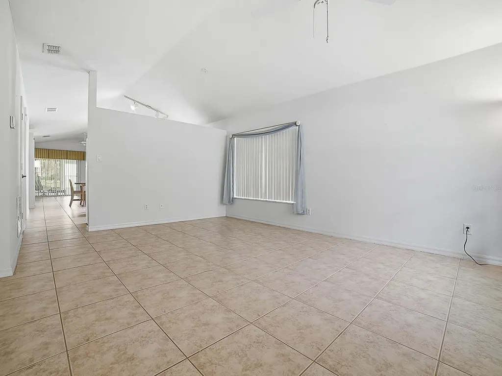 25114 Cranes Roost Circle Leesburg FL 34748