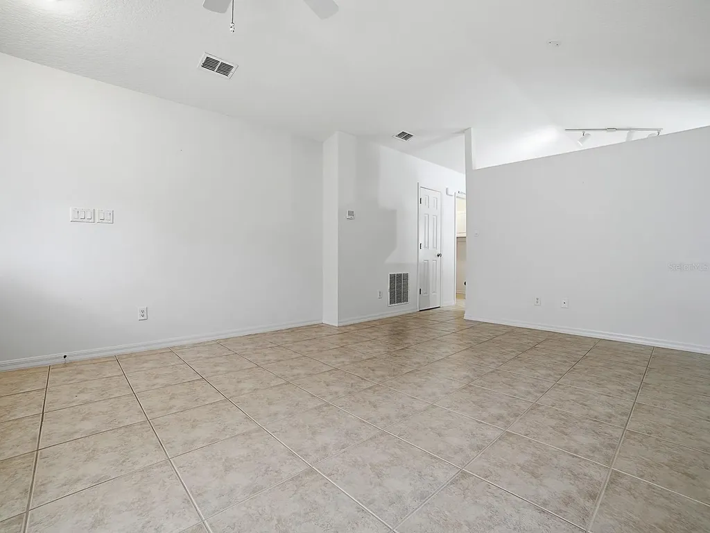 25114 Cranes Roost Circle Leesburg FL 34748
