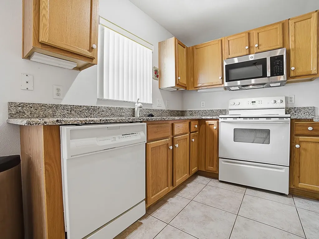 25114 Cranes Roost Circle Leesburg FL 34748