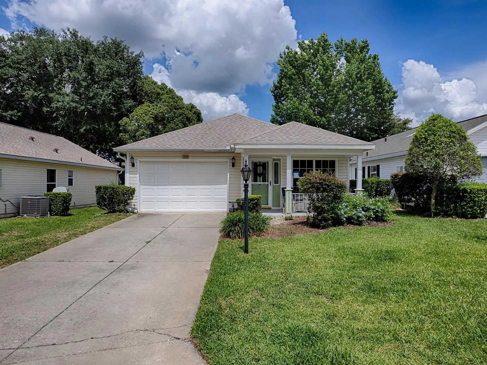 25114 Cranes Roost Circle Leesburg FL 34748