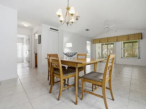 25114 Cranes Roost Circle Leesburg FL 34748