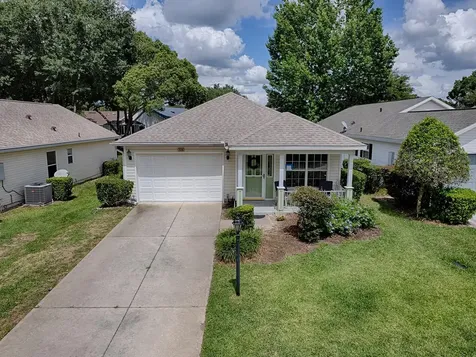 25114 Cranes Roost Circle Leesburg FL 34748