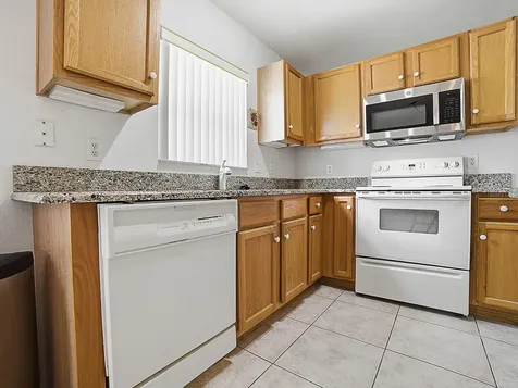 25114 Cranes Roost Circle Leesburg FL 34748