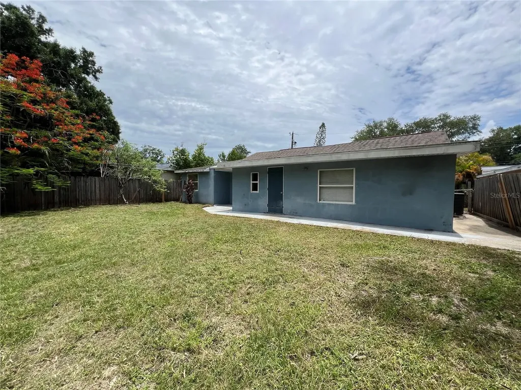 118 David Avenue Clearwater FL 33759