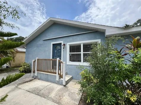 118 David Avenue Clearwater FL 33759
