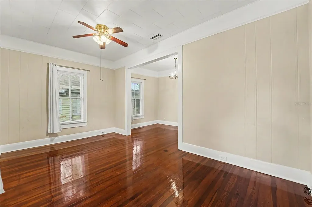 4109 N Suwanee Avenue Tampa FL 33603