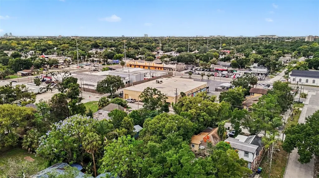 4109 N Suwanee Avenue Tampa FL 33603