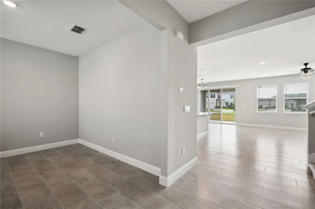 2560 Warren Acres Boulevard Wesley Chapel FL 33543