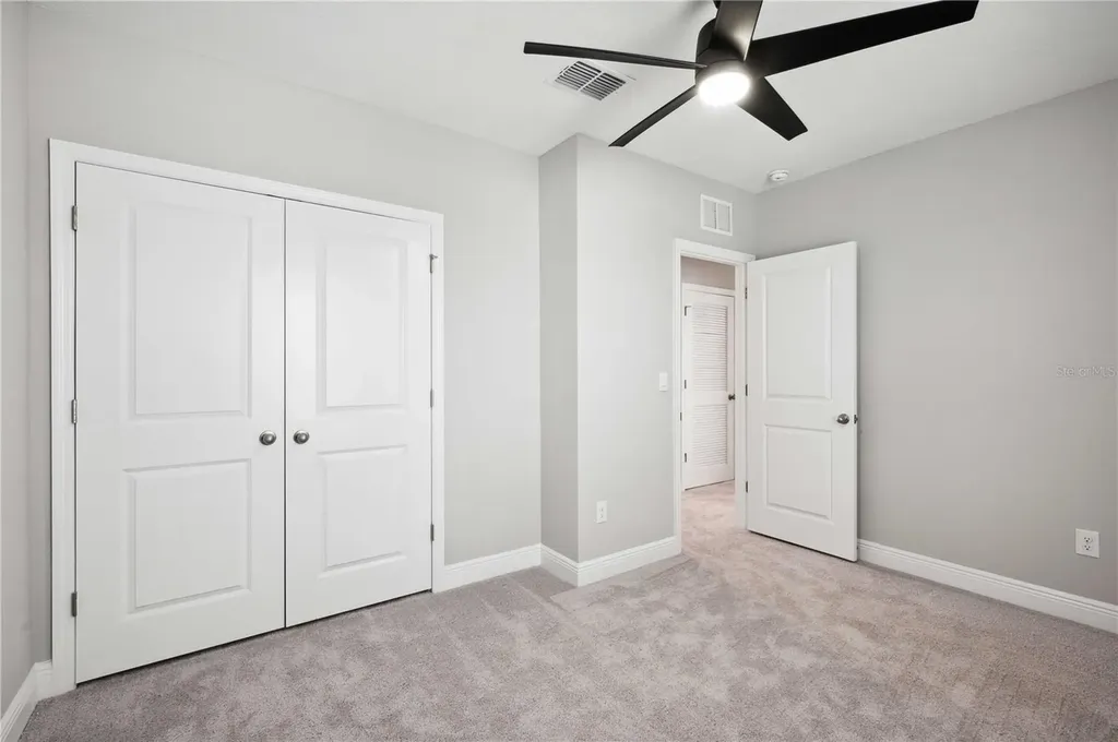 2560 Warren Acres Boulevard Wesley Chapel FL 33543
