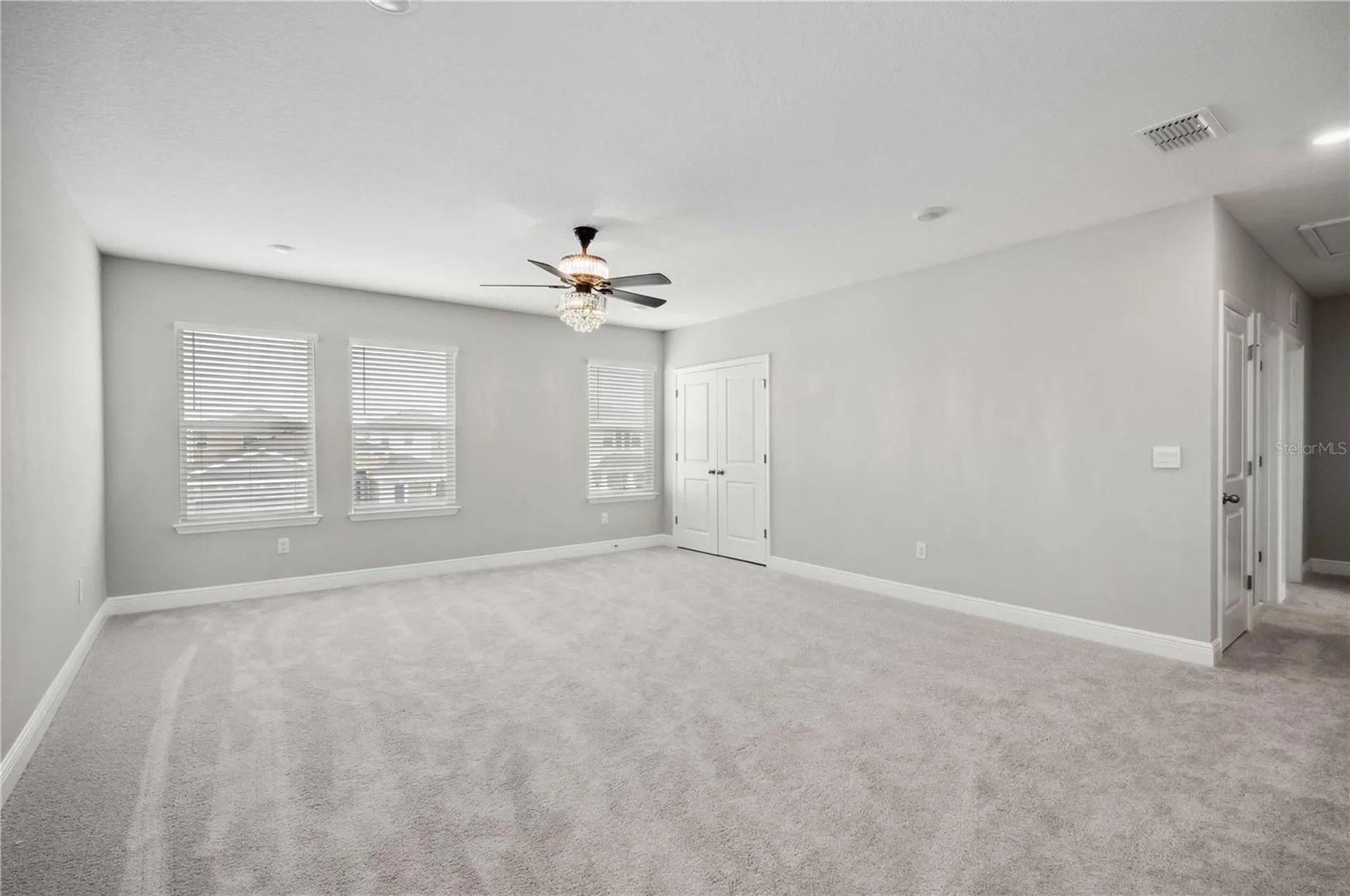 2560 Warren Acres Boulevard Wesley Chapel FL 33543