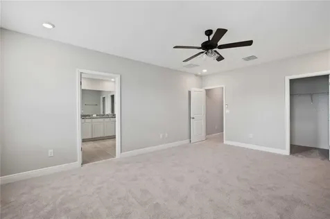 2560 Warren Acres Boulevard Wesley Chapel FL 33543