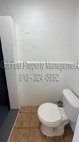 9718 N Nebraska Avenue Tampa FL 33612