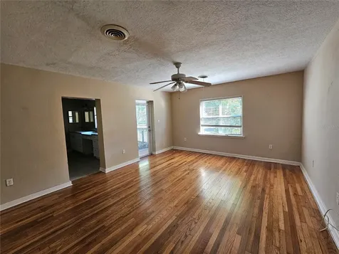 2009 E Washington Street Orlando FL 32803