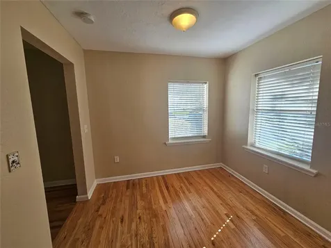 2009 E Washington Street Orlando FL 32803