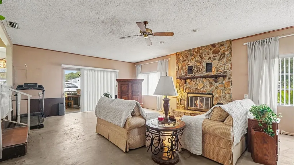 4997 SE 145th Place Summerfield FL 34491