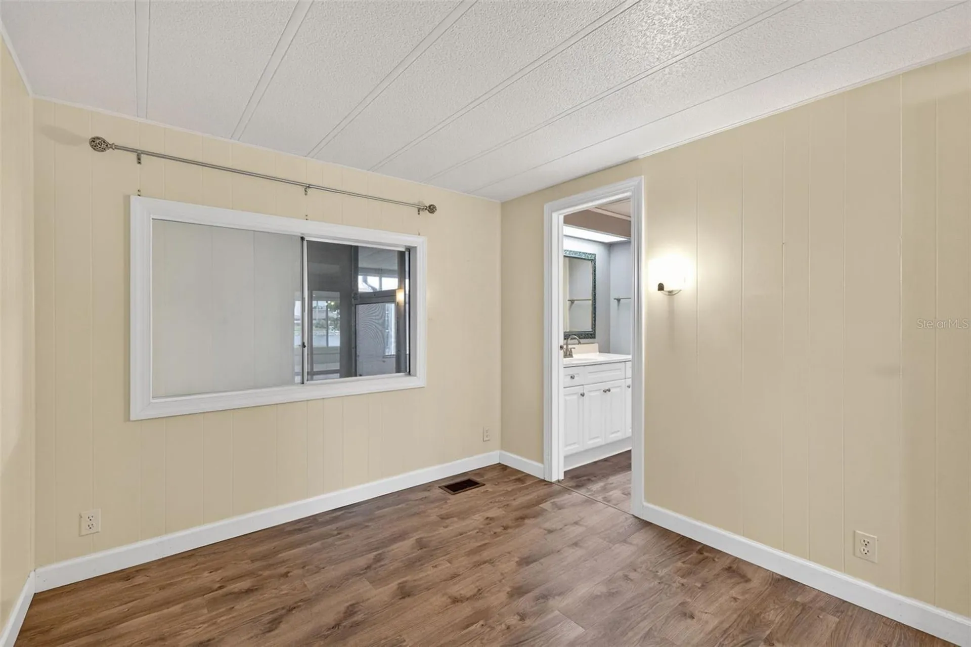 401 Loma Linda North Port FL 34287