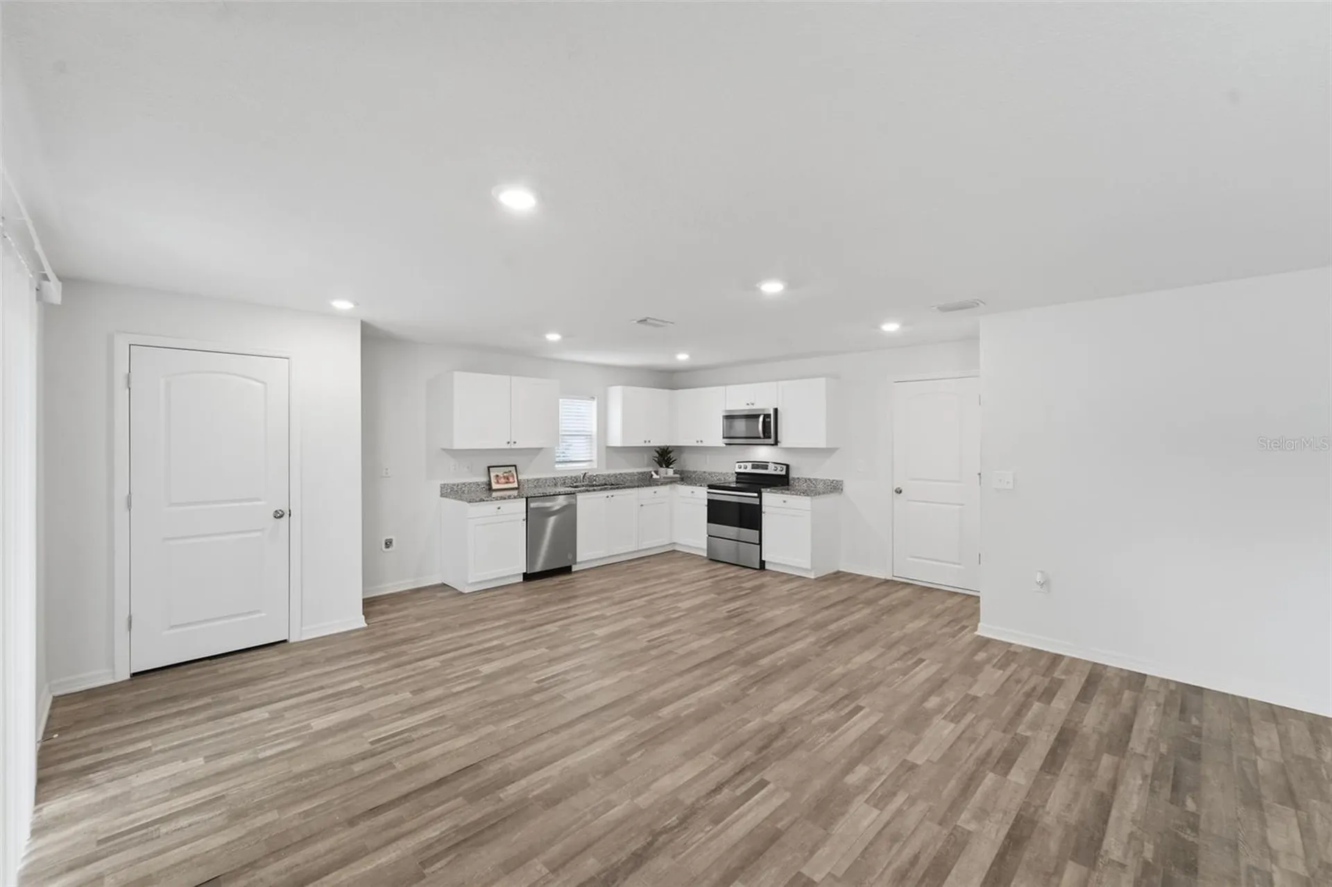815 Savona Place Kissimmee FL 34758