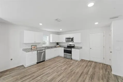 815 Savona Place Kissimmee FL 34758