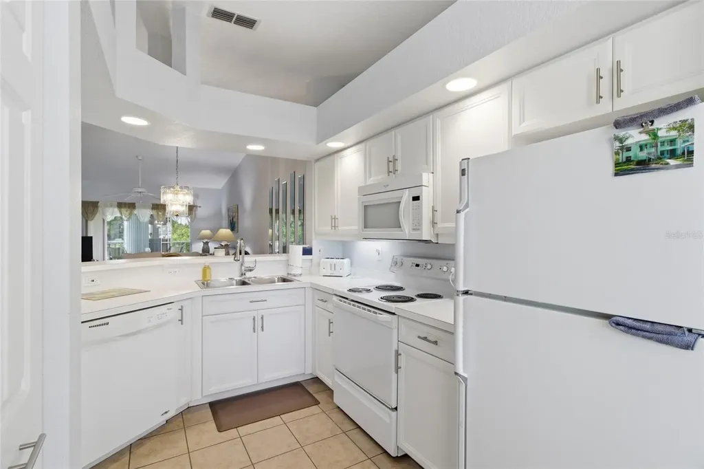 5725 Greenwood Avenue North Port FL 34287