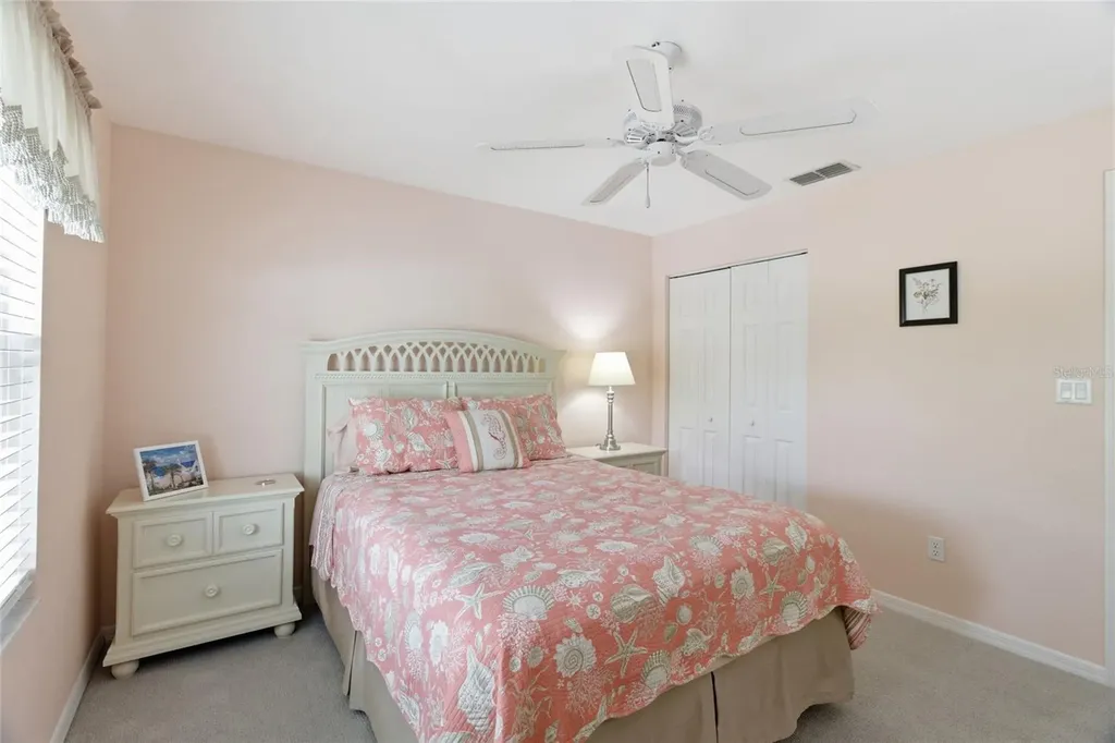 5725 Greenwood Avenue North Port FL 34287