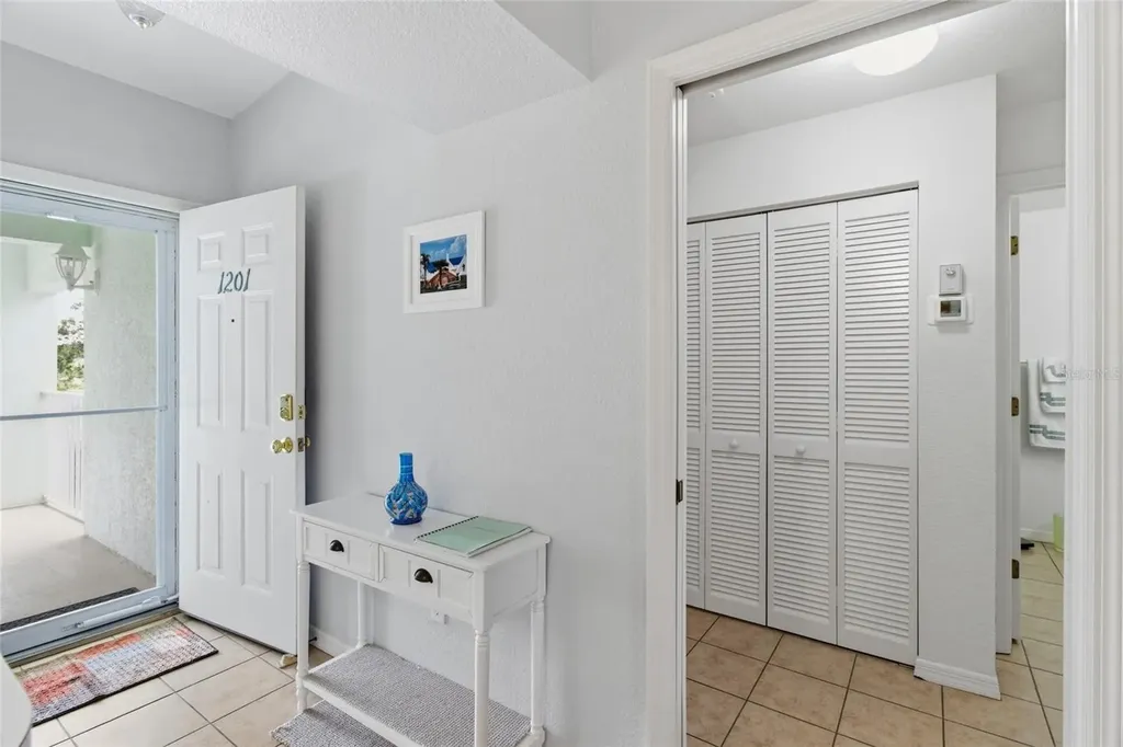 5725 Greenwood Avenue North Port FL 34287