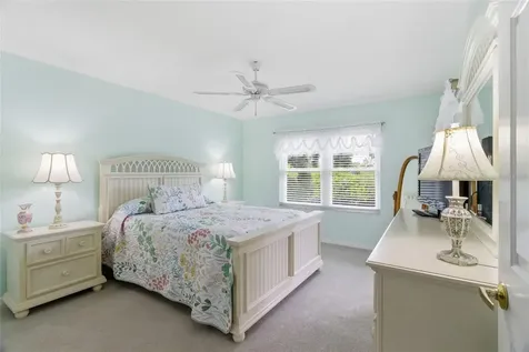 5725 Greenwood Avenue North Port FL 34287