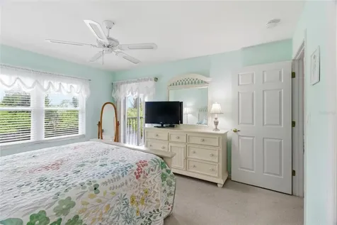 5725 Greenwood Avenue North Port FL 34287