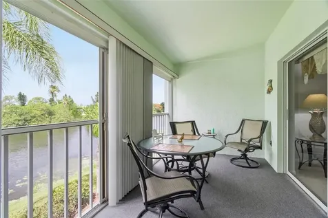 5725 Greenwood Avenue North Port FL 34287