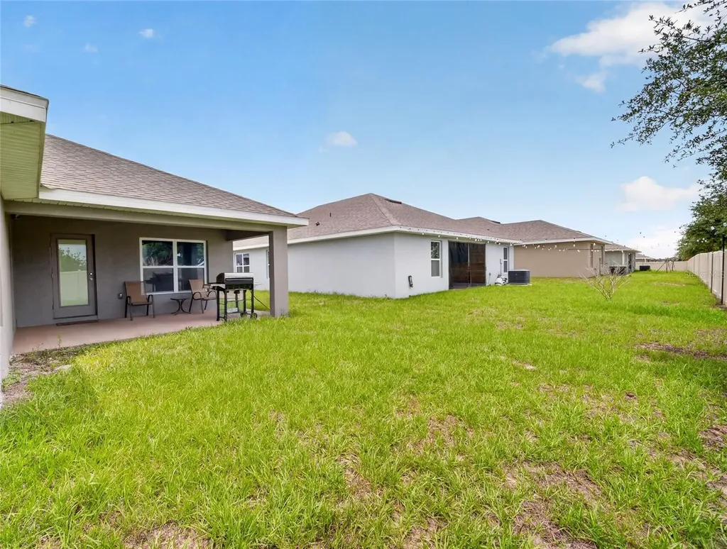 1113 Citrus Landings Boulevard Davenport FL 33837