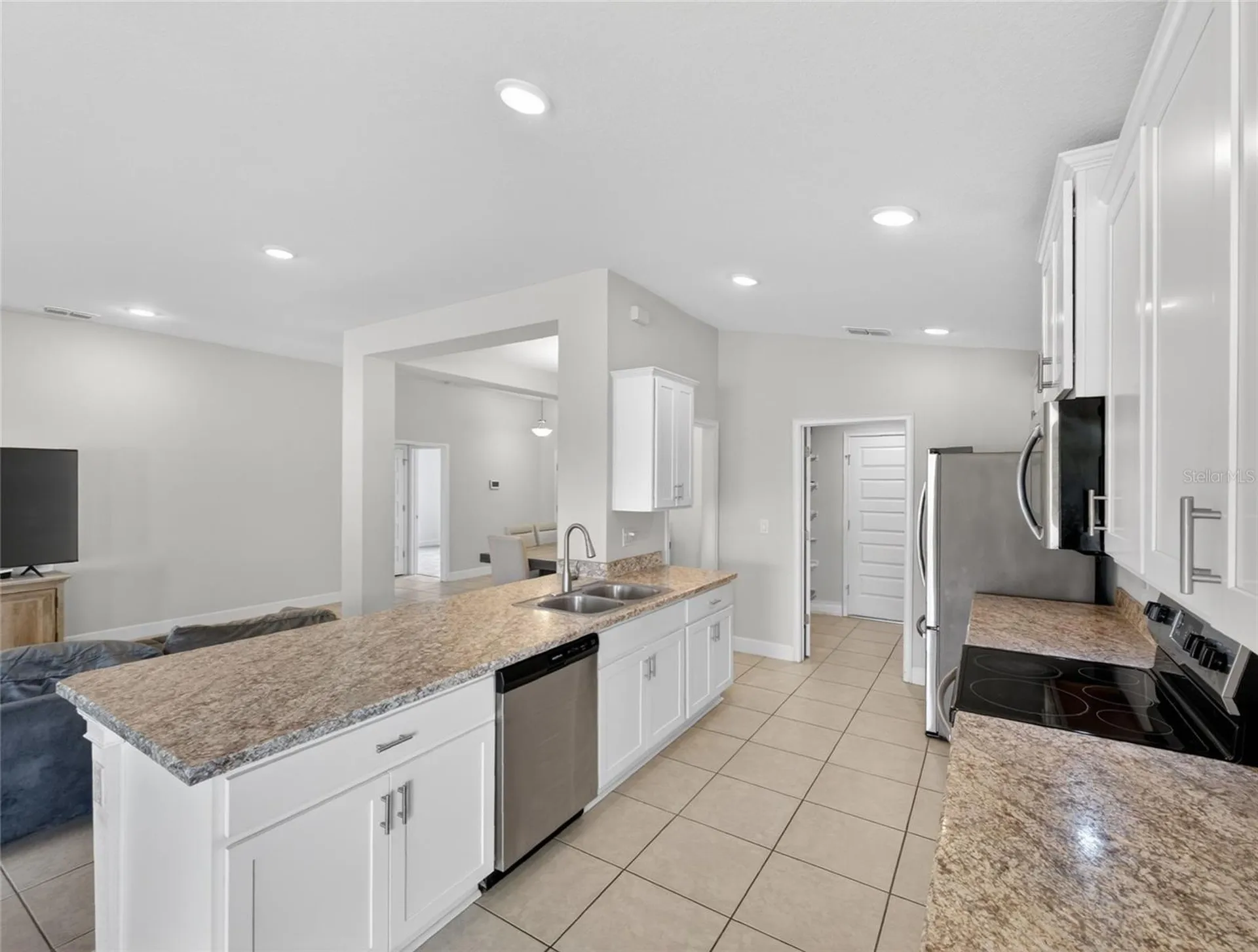 1113 Citrus Landings Boulevard Davenport FL 33837