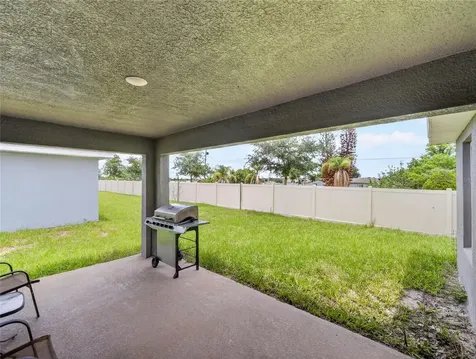 1113 Citrus Landings Boulevard Davenport FL 33837