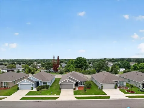 1113 Citrus Landings Boulevard Davenport FL 33837