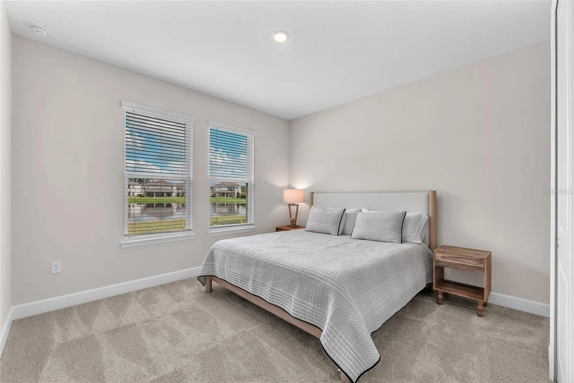 33372 Landsman Loop Wesley Chapel FL 33543