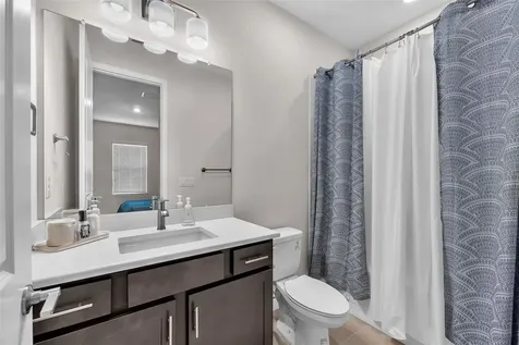 33372 Landsman Loop Wesley Chapel FL 33543