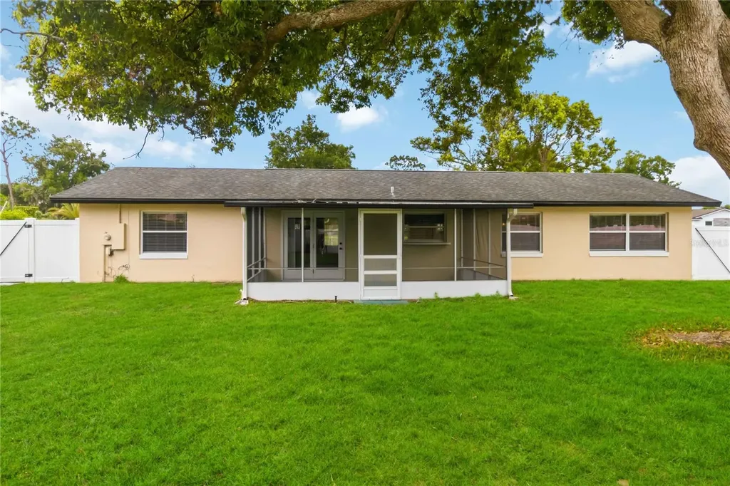 102 Eastern Fork Longwood FL 32750