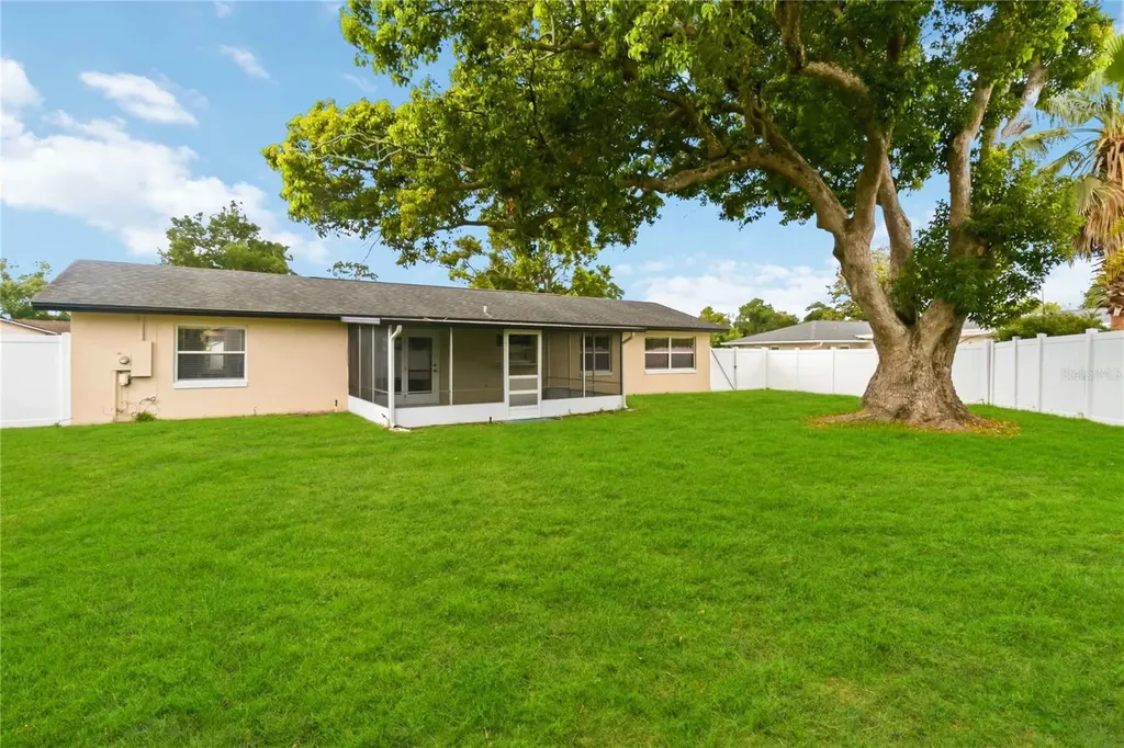 102 Eastern Fork Longwood FL 32750