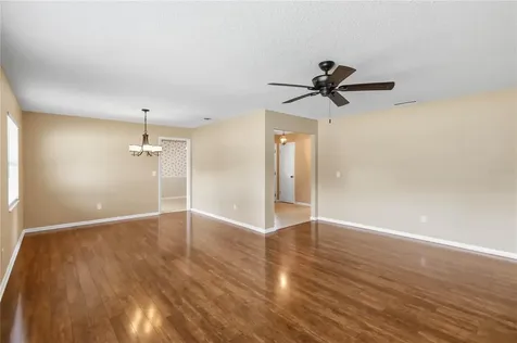 102 Eastern Fork Longwood FL 32750