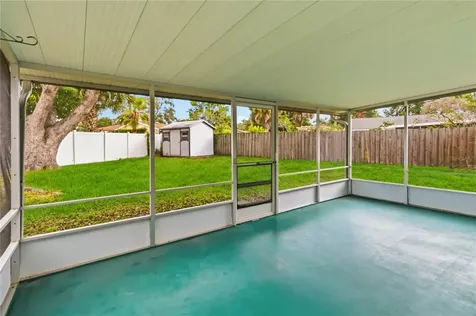 102 Eastern Fork Longwood FL 32750