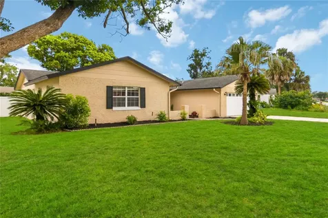 102 Eastern Fork Longwood FL 32750