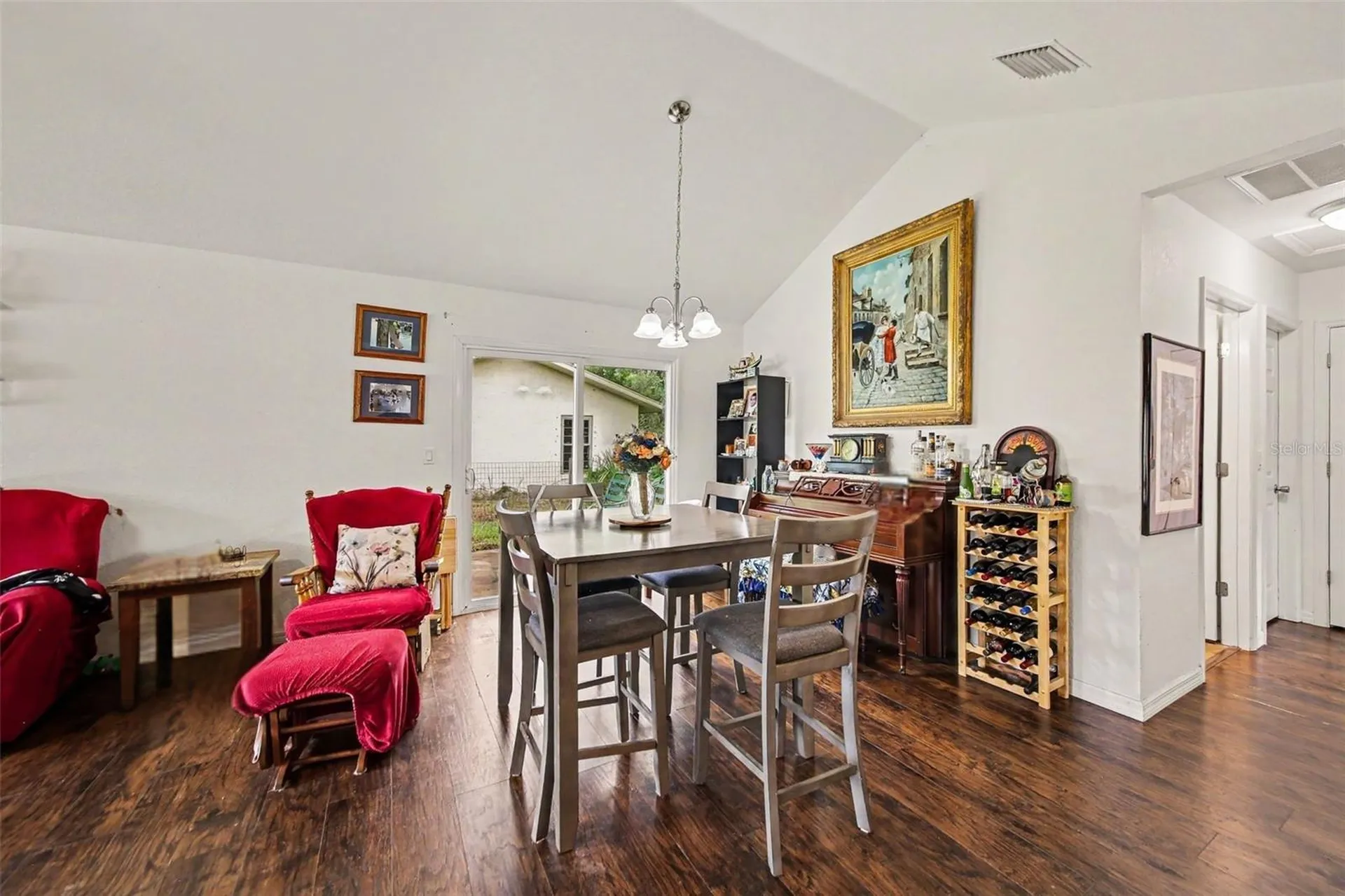 17050 SE 60th Street Ocklawaha FL 32179