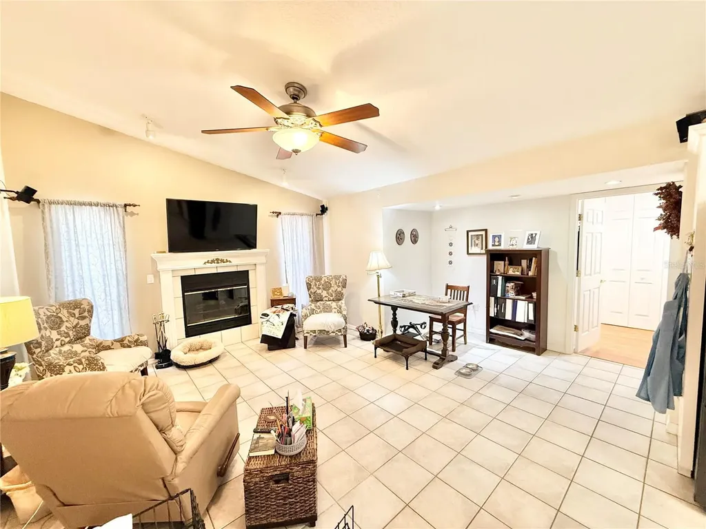34704 Radio Road Leesburg FL 34788