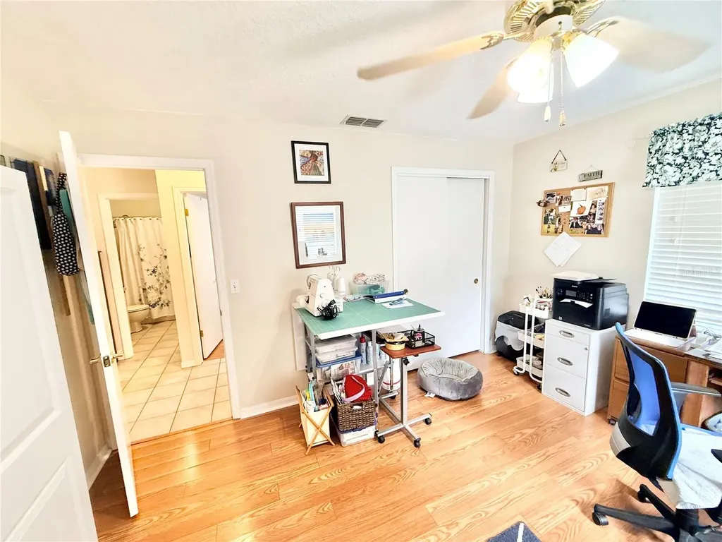 34704 Radio Road Leesburg FL 34788