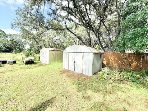 34704 Radio Road Leesburg FL 34788