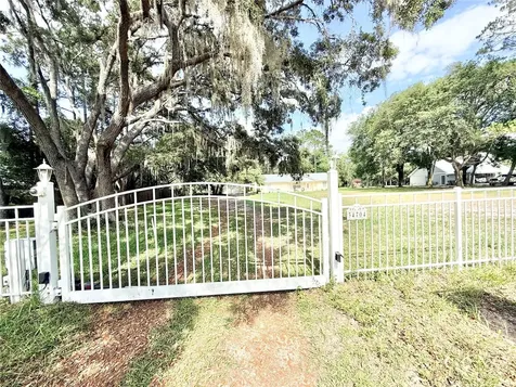 34704 Radio Road Leesburg FL 34788