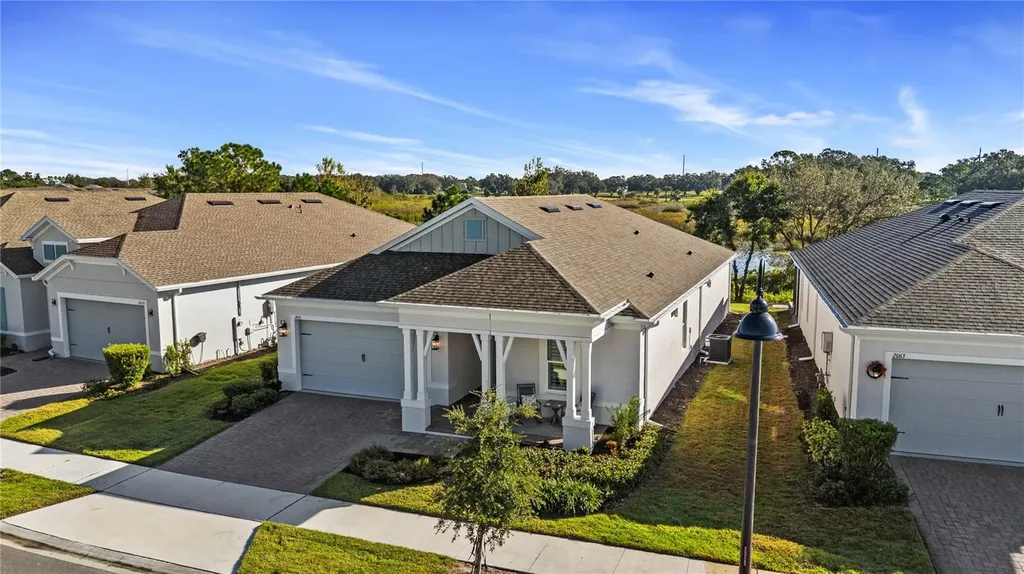 2071 Limestone Trail Kissimmee FL 34747