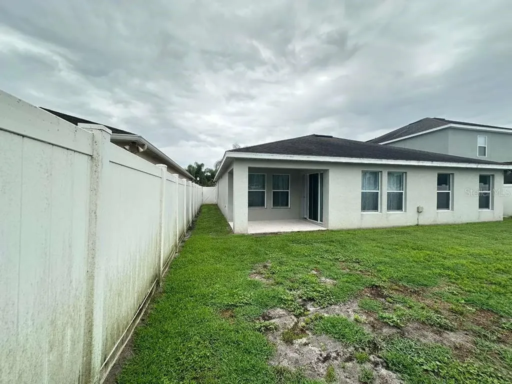 10816 Cabbage Tree Loop Orlando FL 32825