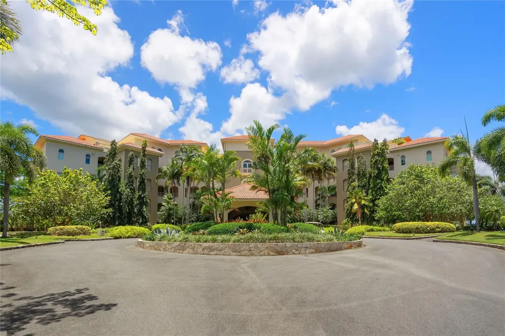 500 Plantation Village Drive Dorado PR 00646