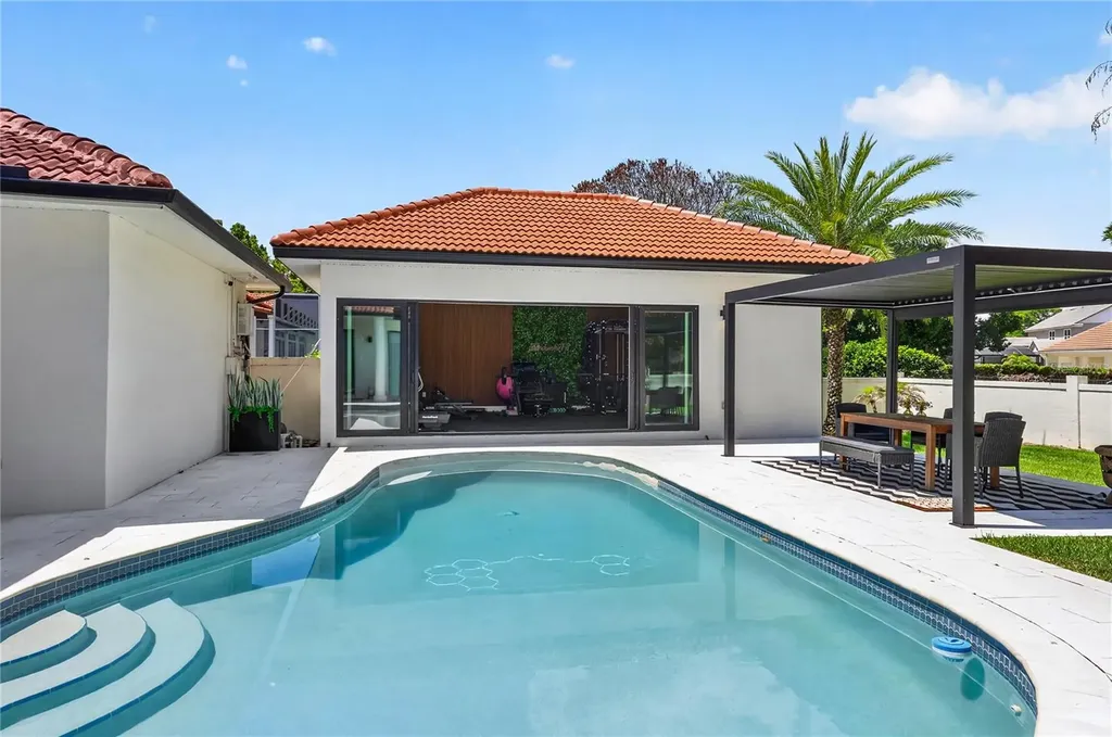 9208 Bay Hill Boulevard Orlando FL 32819