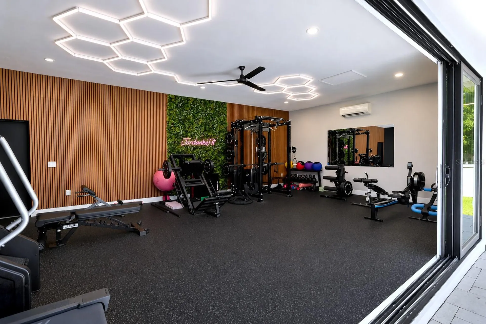 9208 Bay Hill Boulevard Orlando FL 32819